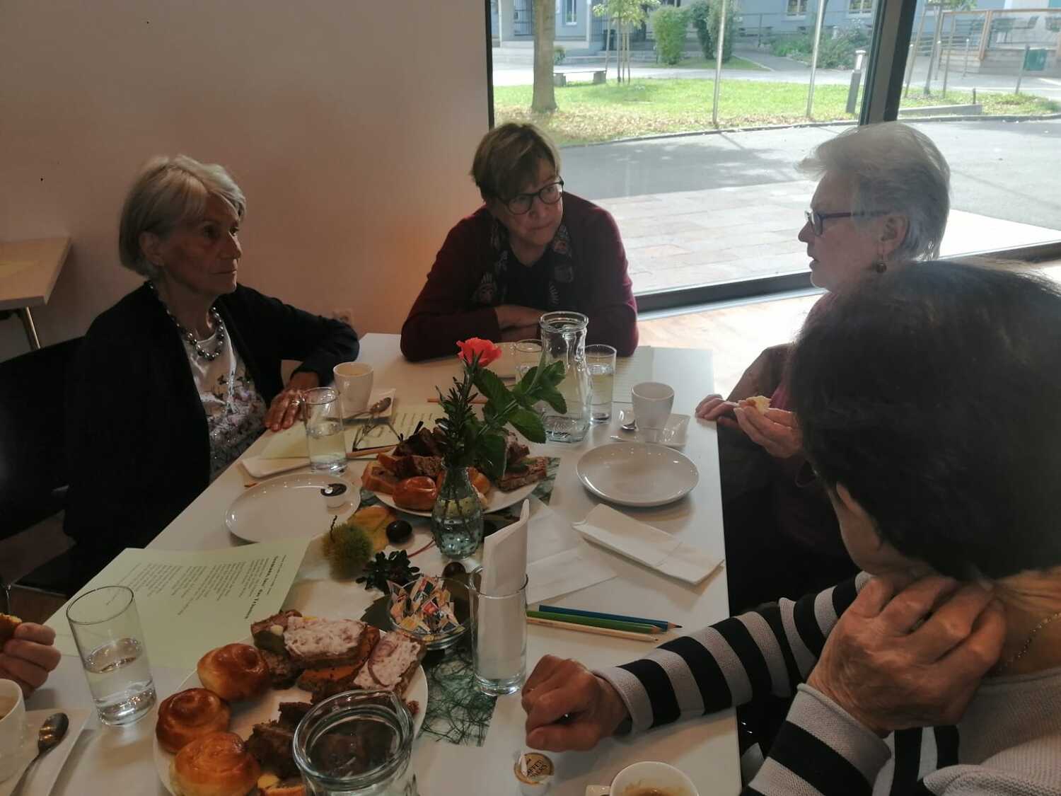 Seniorennachmittag Oktober 2025 / Anna Gruber Schreiner Gute Laune mit Schlagermusik